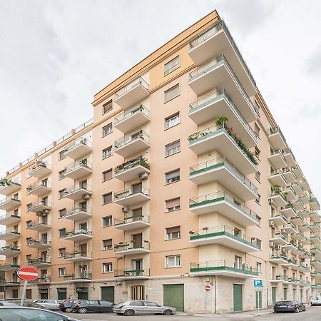Nuovo Appartamento Beige Bari Ngoại thất bức ảnh