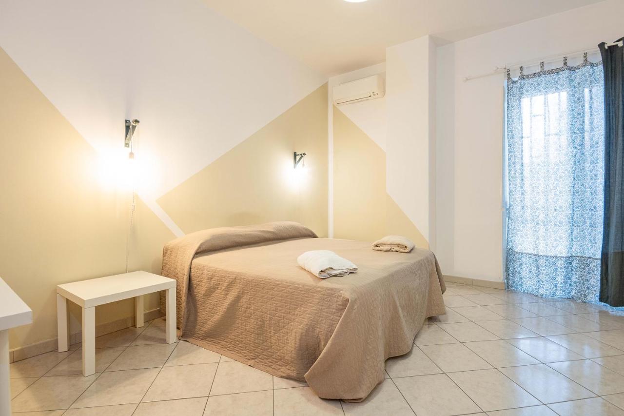 Nuovo Appartamento Beige Bari Ngoại thất bức ảnh